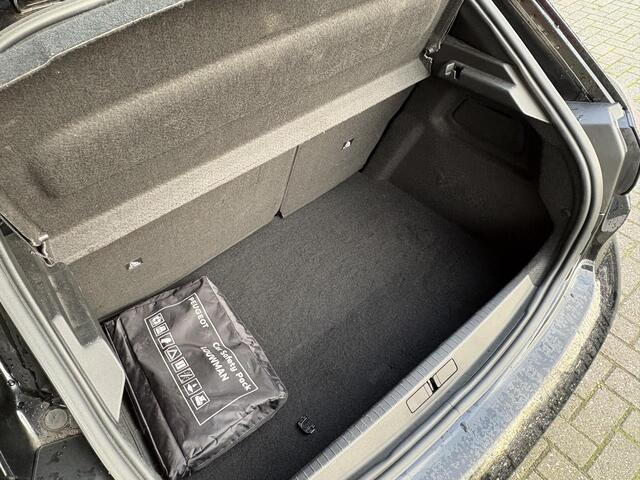 Peugeot 208 1.2 75pk Active | Apple Carplay/Android Auto | Cruise Control | LED verlichting | Weinig kilometers!