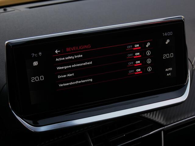 Peugeot 208 1.2 GT-LINE/ PANORAMADAK/ KEYLESS/ NL-AUTO VAN 1STE EIGENAAR