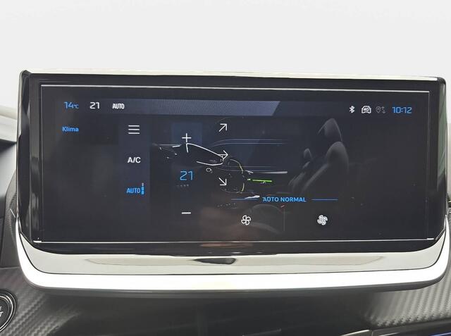 Peugeot 208 1.2 Hybrid 110 e-DCS6 GT Adaptieve cruise control/ECC/Camera.