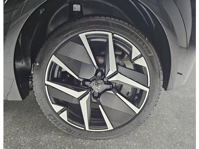 Peugeot 208 1.2 Hybrid 110 e-DCS6 GT Adaptieve cruise control/ECC/Camera.