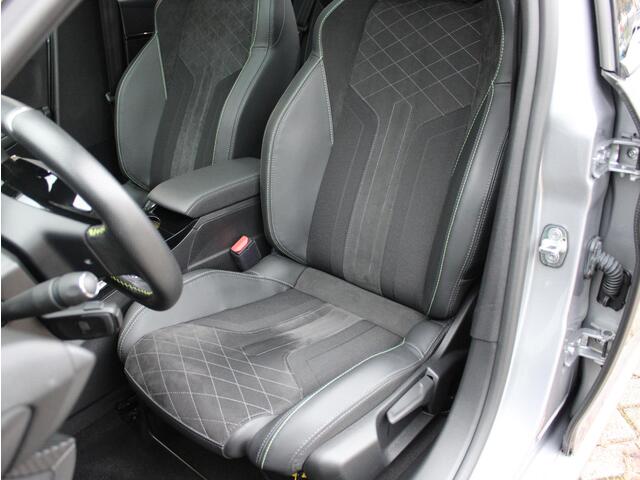 Peugeot 208 1.2 PT GT | Camera / Navi / Stoelverw. / Adapt. Cruise / Pano