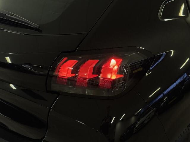 Peugeot 208 1.2 PureTech Active | Navigatie |