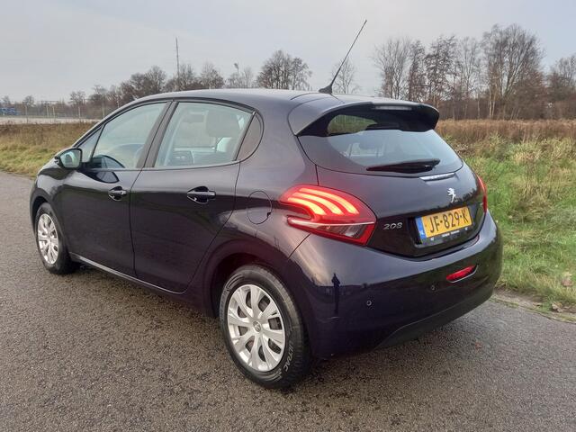 Peugeot 208 1.2 PureTech Blue Lion