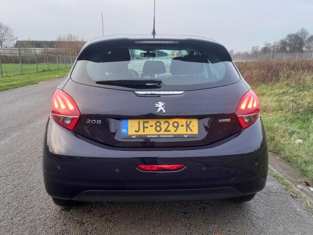 Peugeot 208 1.2 PureTech Blue Lion