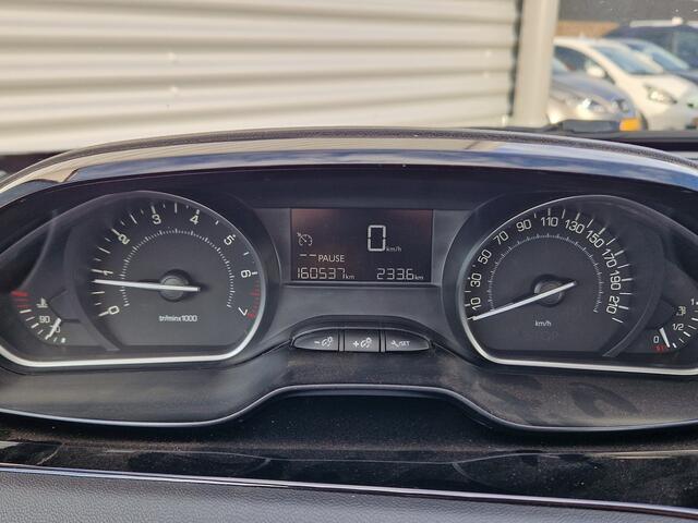 Peugeot 208 1.2 PureTech Blue Lion | Airco | Cruise control | Navigatie