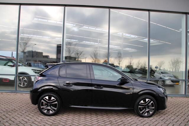 Peugeot 208 1.2 Hybrid 110 e-DCS6 Allure Automaat Airco Navi 360 Camera Carplay Nieuwstaat