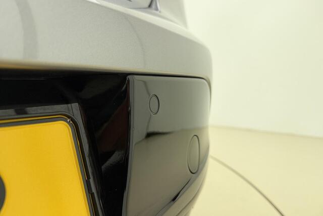 Peugeot 208 1.2 Hybrid 110 e-DCS6 Allure | Automaat | Camera voor en achter | Navigatie | Keyless entry en start | Adaptive cruise control | Led | Extra getint glas | Dodehoek detectie