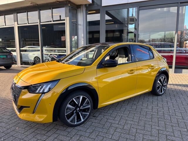 Peugeot 208 1.2 PURETECH GT LINE PANO NAVI AIRCO