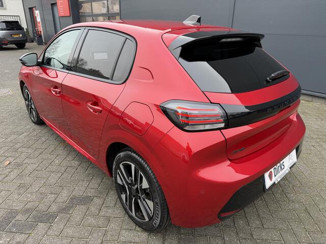 Peugeot 208 100pk Allure Pack (Camera - LED - Automatische Airco - Parkeersensoren V+A - Apple Carplay - Navigatie)