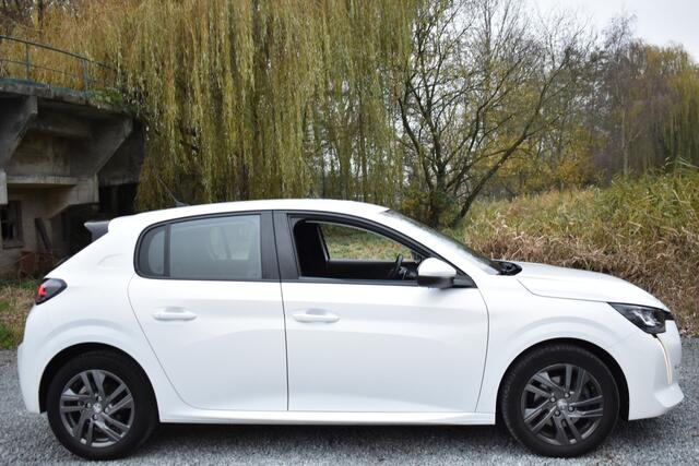 Peugeot 208 101PK AUT. Puretech BLUE ACTIVE CARPLAY/PDC/CRUISE