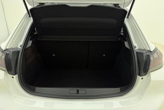 Peugeot 208 1.2 PureTech Blue Lease Active 75 PK | Handgeschakeld | Licht Metalen Velgen | Camera | Parkeersensor | Airco | Cruise Control | Bluetooh | Mirror Screen | Apple Carplay | 1e eigenaar