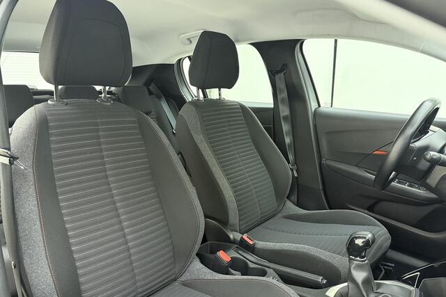 Peugeot 208 1.2 PureTech Blue Lease Active 75 PK | Handgeschakeld | Licht Metalen Velgen | Parkeersensor | Airco | Cruise Control | Bluetooh | Mirror Screen | Apple Carplay | 1e eigenaar