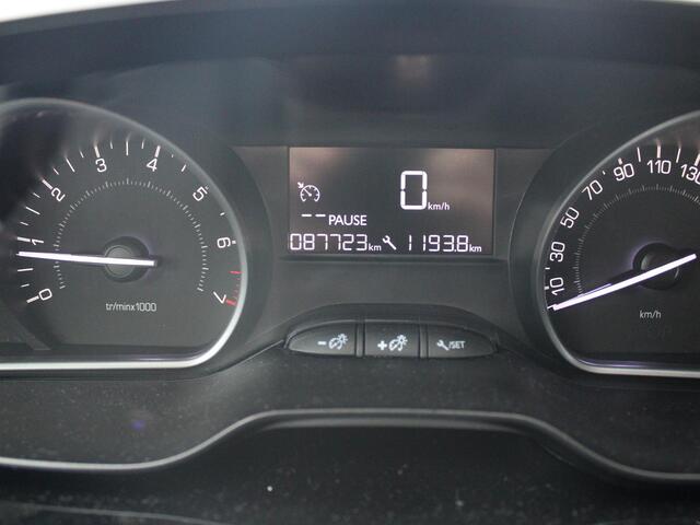 Peugeot 208 1.2 PureTech Blue Lion | NAVIGATIE | DEALER ONDERHOUDEN |