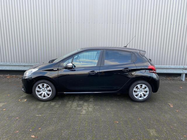 Peugeot 208 1.2 PureTech Urban Soul 5Drs, A/C, CC, Navi, PDC, nw. APK - Inruil Mogelijk -