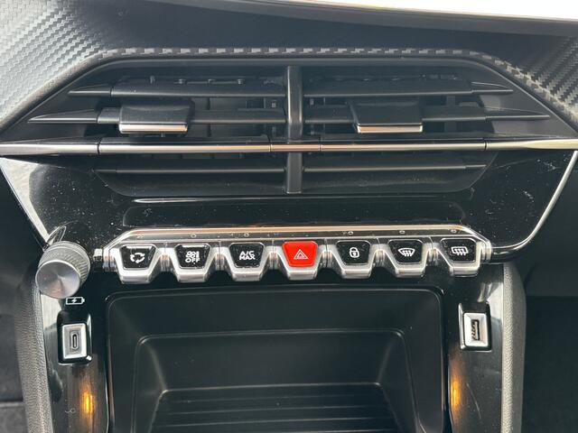 Peugeot 208 1.2 PureTech Active Airco Navi Carplay
