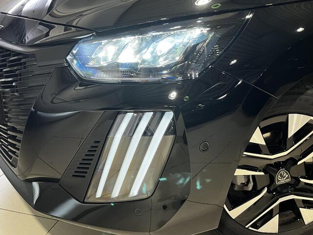 Peugeot 208 Allure 1.2 Hybrid 110pk e-DCS6 | 360° CAMERA | NAVI | ADAPTIVE CRUISE | LM-VELGEN | DAB+ | EXTRA GETINTE ACHTERRUITEN