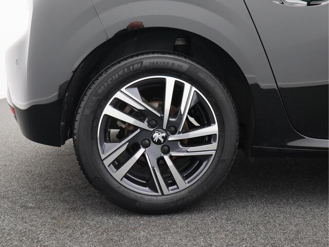 Peugeot 208 1.2 PureTech Allure/ lage km/ zeer mooi!