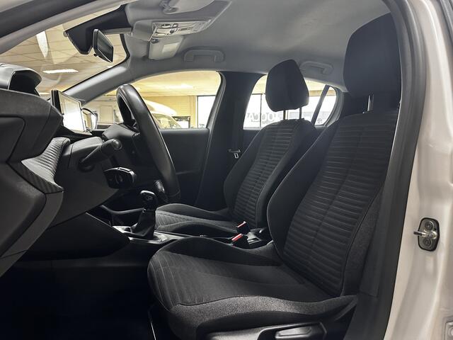 Peugeot 208 1.2 PureTech Blue Lease Active /Camera /LED Koplampen /Lane Assist /Apple + Android /Navi /Airco /Cruise /Elek. pakket /Bluetooth /Isofix /16"LMV /PDC /LED Dagrijverl.