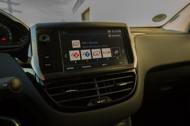 Peugeot 208 1.2 PureTech Blue Lease Active