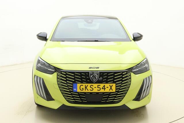 Peugeot 208 1.2 PureTech 100 GT | Apple carplay/Android auto | Achteruitrijcamera + frontcamera | Navigatie | Panoramadak | Stoelverwarming | Keyless entry+start |