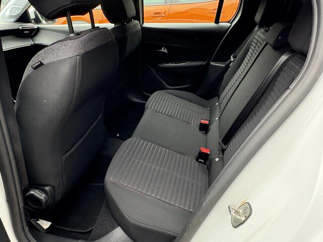 Peugeot 208 1.2 PureTech Style LED, Parkeersensoren, LM Velgen, Cruise Control