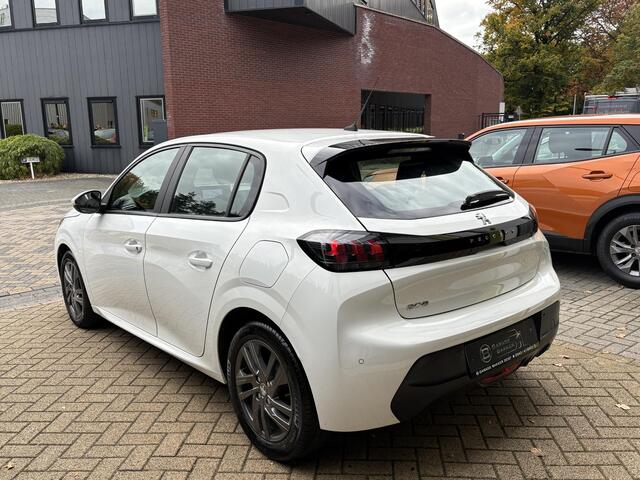 Peugeot 208 1.2 PureTech Style LED, Parkeersensoren, LM Velgen, Cruise Control
