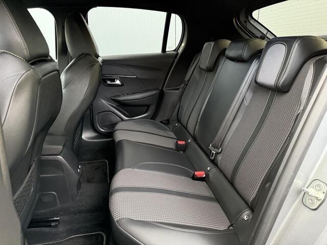 Peugeot 208 1.2 PureTech GT EINDEJAARSAANBIEDING Apple Carplay Camera keyles