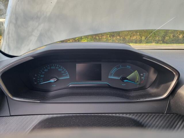 Peugeot 208 Hybrid e-DCS6 Allure