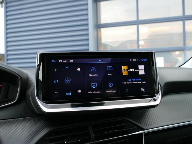 Peugeot 208 1.2 Hybrid 110 e-DCS6 Allure | 360° Camera | Navigatie | Climate Control | Full LED | 16'' LM Velgen | Apple Carplay/Android Auto