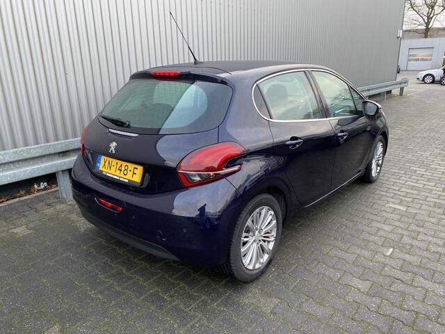 Peugeot 208 1.2 PureTech GT-line AUTOMAAT, 133Dkm, Apple CarPlay, Clima, CC, Navi, PDC, LM, nw. APK - Inruil Mogelijk -