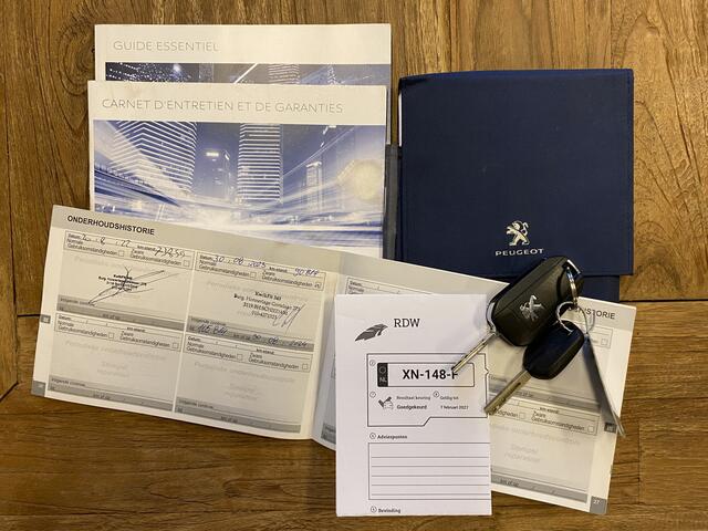 Peugeot 208 1.2 PureTech GT-line AUTOMAAT, 133Dkm, Apple CarPlay, Clima, CC, Navi, PDC, LM, nw. APK - Inruil Mogelijk -