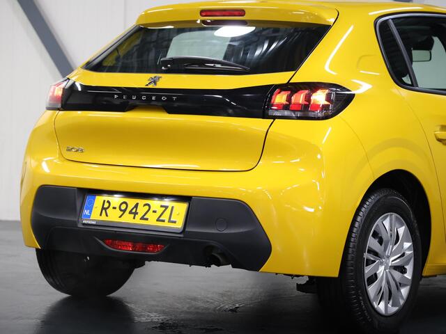 Peugeot 208 1.2 75PK Active | AppleCarplay/AndroidAuto | Airco | Lederen Stuurwiel | DAB Radio | Cruise Control | Isofix | Bluetooth |