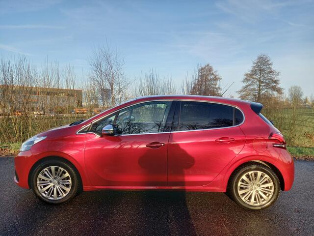 Peugeot 208 1.2 PureTech Allure