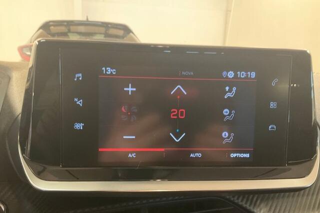 Peugeot 208 1.2 PureTech 100 Allure Camera/Stoelverwarming/ECC.