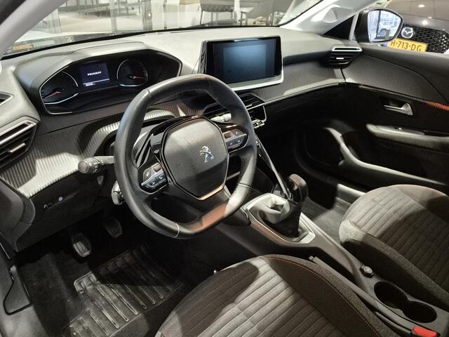Peugeot 208 1.2 PureTech Active Pack | Lichtmetalen Velgen | Navigatie via Apple Carplay of Android Auto | Parkeersensoren Achter | Cruise Control | Airco |