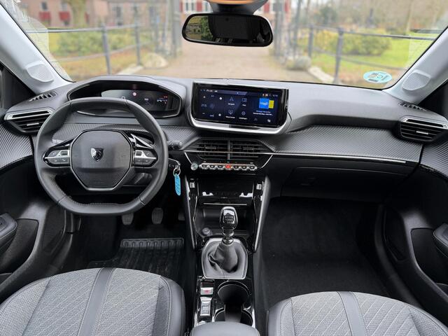 Peugeot 208 1.2 PureTech 100 Allure | 100PK | Blind Spot | 360 | Adaptive |