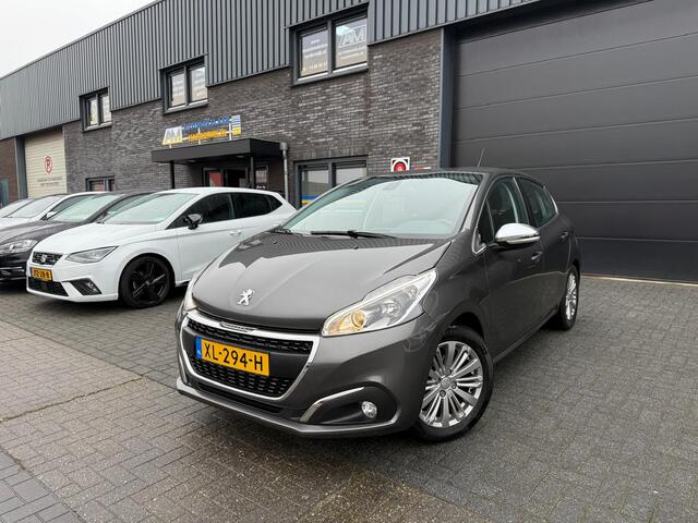 Peugeot 208 1.2 PureTech Blue Lease Allure | 2E EIGENAAR | 12MND GARANTIE | AIRCO | DAB | CARPLAY | NAVI | CRUISE