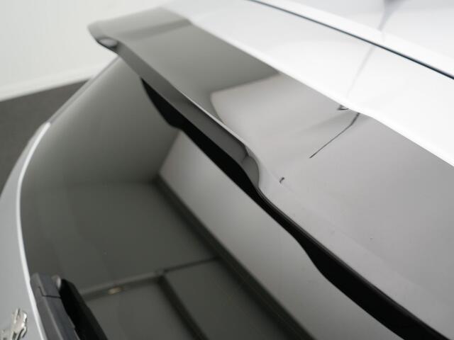 Peugeot 208 1.2 PureTech Allure Pack - RIJKLAARPRIJS - All Seasonbanden - Automaat - Achteruitrijcamera - Apple Carplay - Android Auto