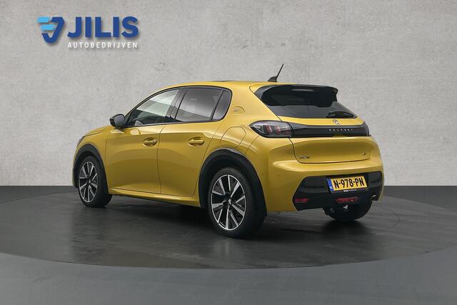 Peugeot 208 1.2 PureTech GT | Camera | LED | Trekhaak | Panoramadak | Half leder | LED