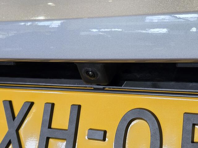 Peugeot 208 GT 1.2 Hybrid 145pk e-DCS6 | NAVI | ADAPTIVE CRUISE | 360° CAMERA | KEYLESS ENTRY | DODEHOEKBEW. | APPLE CARPLAY / ANDROID AUTO