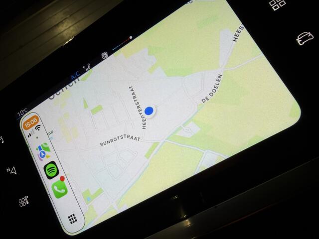 Peugeot 208 1.2 PureTech Active/.sportvelgen / Led /navi/Appele /Android / Stoel verwarming /PDC/