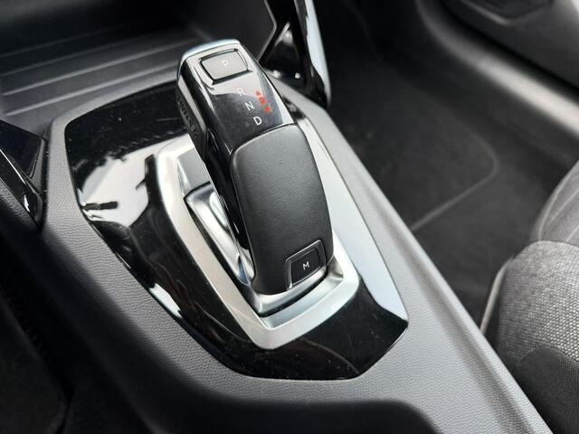 Peugeot 208 1.2 PureTech Active | LED | Carplay | PDC |