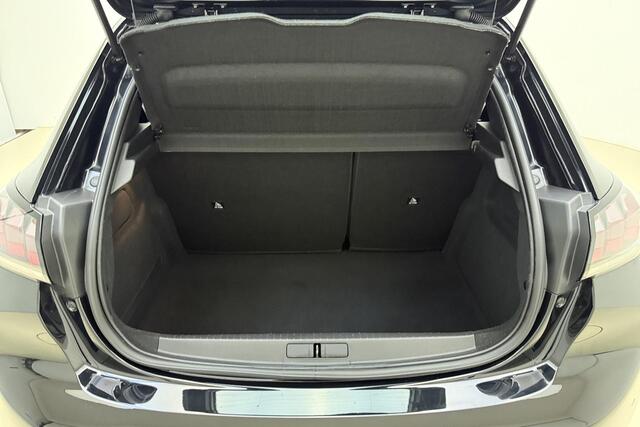 Peugeot 208 1.2 PureTech Active Pack 100 PK | Handgeschakeld | Navigatiesysteem full map | Lichtmetalen velgen 16" | Parkeersensoren achter | Cruise Control | Airco | Dealer onderhouden