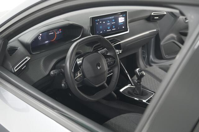 Peugeot 208 PureTech 100 Allure | Apple Carplay | Parkeersensoren | Climate Control