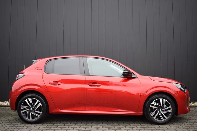 Peugeot 208 1.2 PureTech Style LED | Carplay | Privacy | Airco | Sportstoelen | Isofix | 15.522km!!