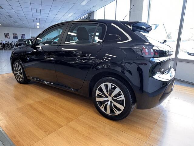 Peugeot 208 1.2 STOELVERWARMING - CARPLAY - PDC