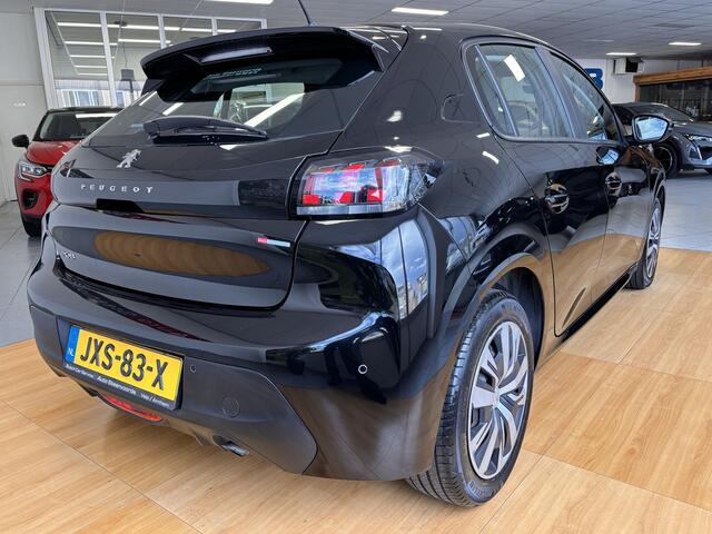 Peugeot 208 1.2 STOELVERWARMING - CARPLAY - PDC