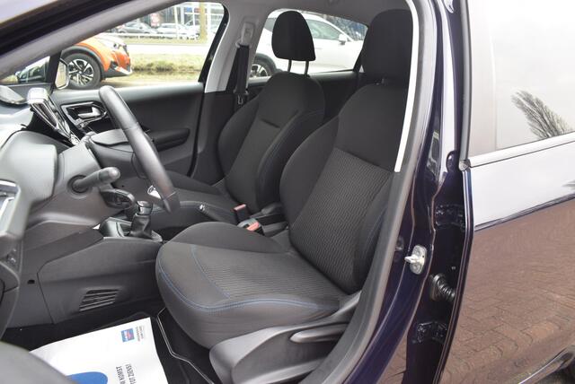 Peugeot 208 1.2 PureTech Allure Navi Airco Km 106.000!!