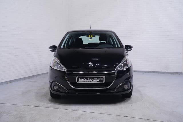 Peugeot 208 1.2 PureTech Blue Lion Navi Cruise Airco PDC NAP