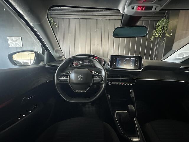 Peugeot 208 1.2 PureTech Active | Carplay | Keyless Start | Navi | Cruise Control | parkeersensor |